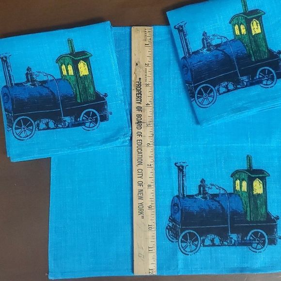 12x12" cocktail napkins set 4 train cotton/linen - Picture 2 of 3